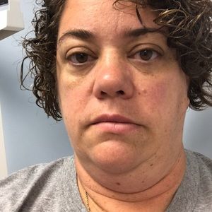 Meet your Posher, Edith